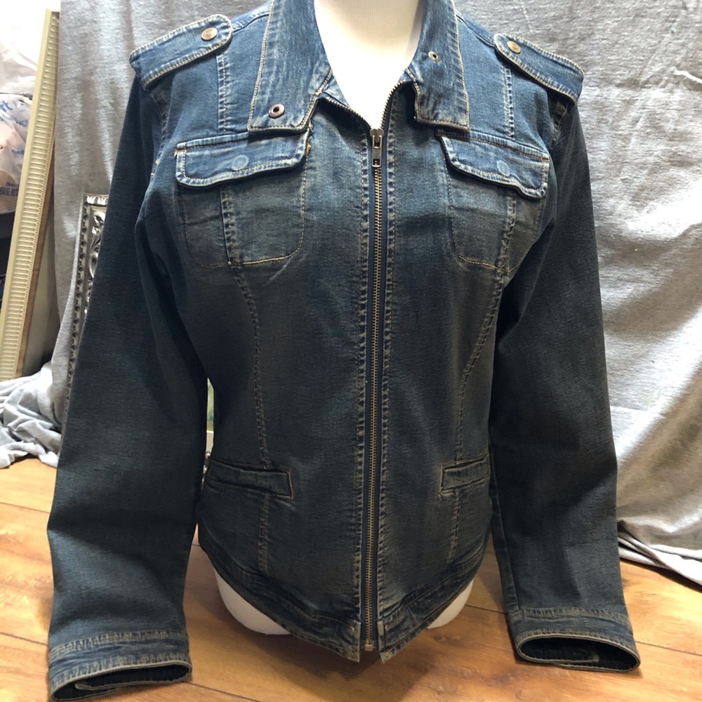 Jag jean jacket size large